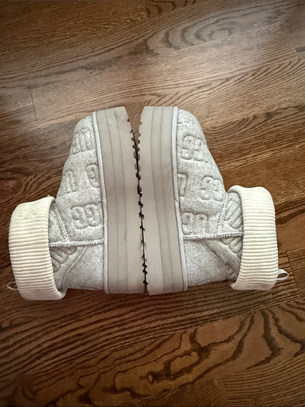 Ugg platform grey felt boots 9 - Picture 10 of 12